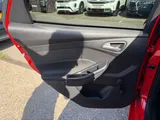 2018 Ford Focus thumbnail 50