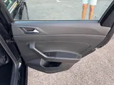 2018 Volkswagen Polo thumbnail 45