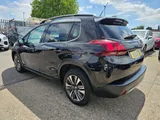 2019 Peugeot 2008 thumbnail 7
