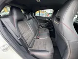2018 Mercedes-Benz GLA thumbnail 19