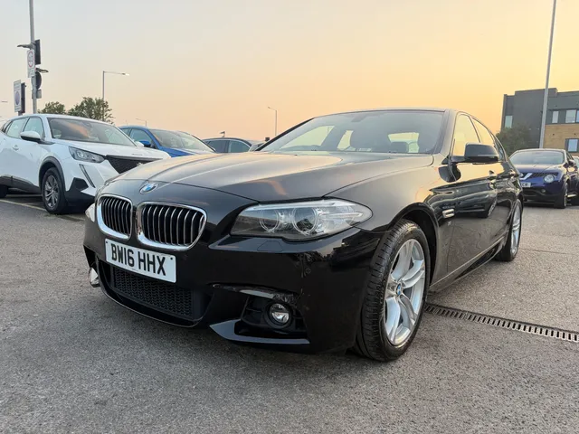 2016 BMW 5 Series — photo 5