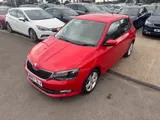 2017 Skoda Fabia thumbnail 1