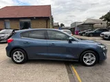 2021 Ford Focus thumbnail 17