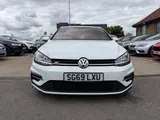 2019 Volkswagen Golf thumbnail 9