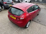 2015 Ford Fiesta thumbnail 14