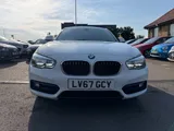 2017 BMW 1 Series thumbnail 3