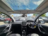 2019 Peugeot 2008 thumbnail 33