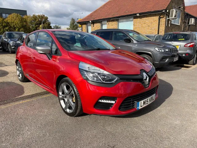 2015 Renault Clio — photo 2