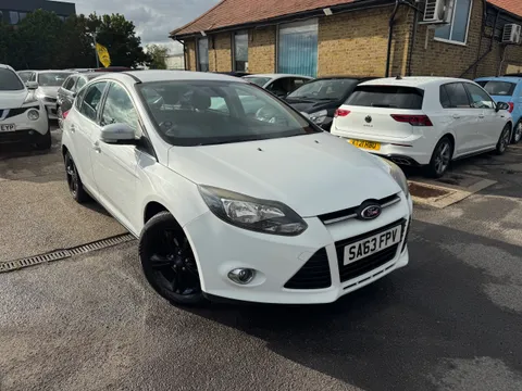 Used 2013 Ford Focus Zetec 105 for sale on Motoring Today