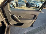 2014 Dacia Sandero thumbnail 35