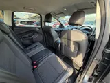 2017 Ford Kuga thumbnail 41