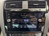 2019 Volkswagen Golf thumbnail 32