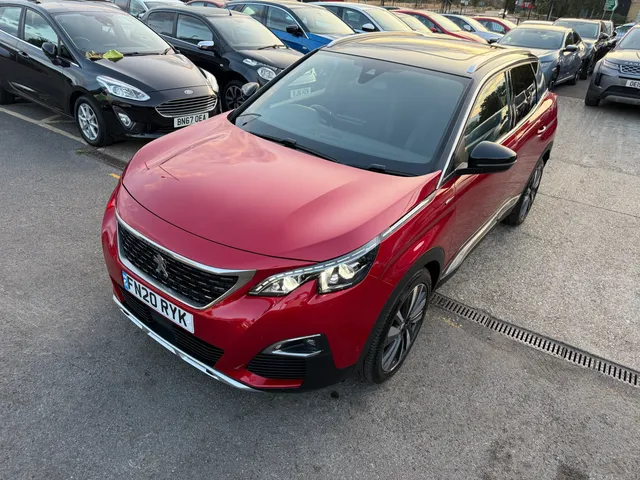 2020 Peugeot 3008 — photo 4