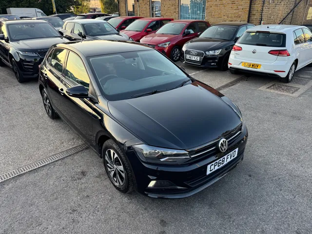 2018 Volkswagen Polo — photo 5