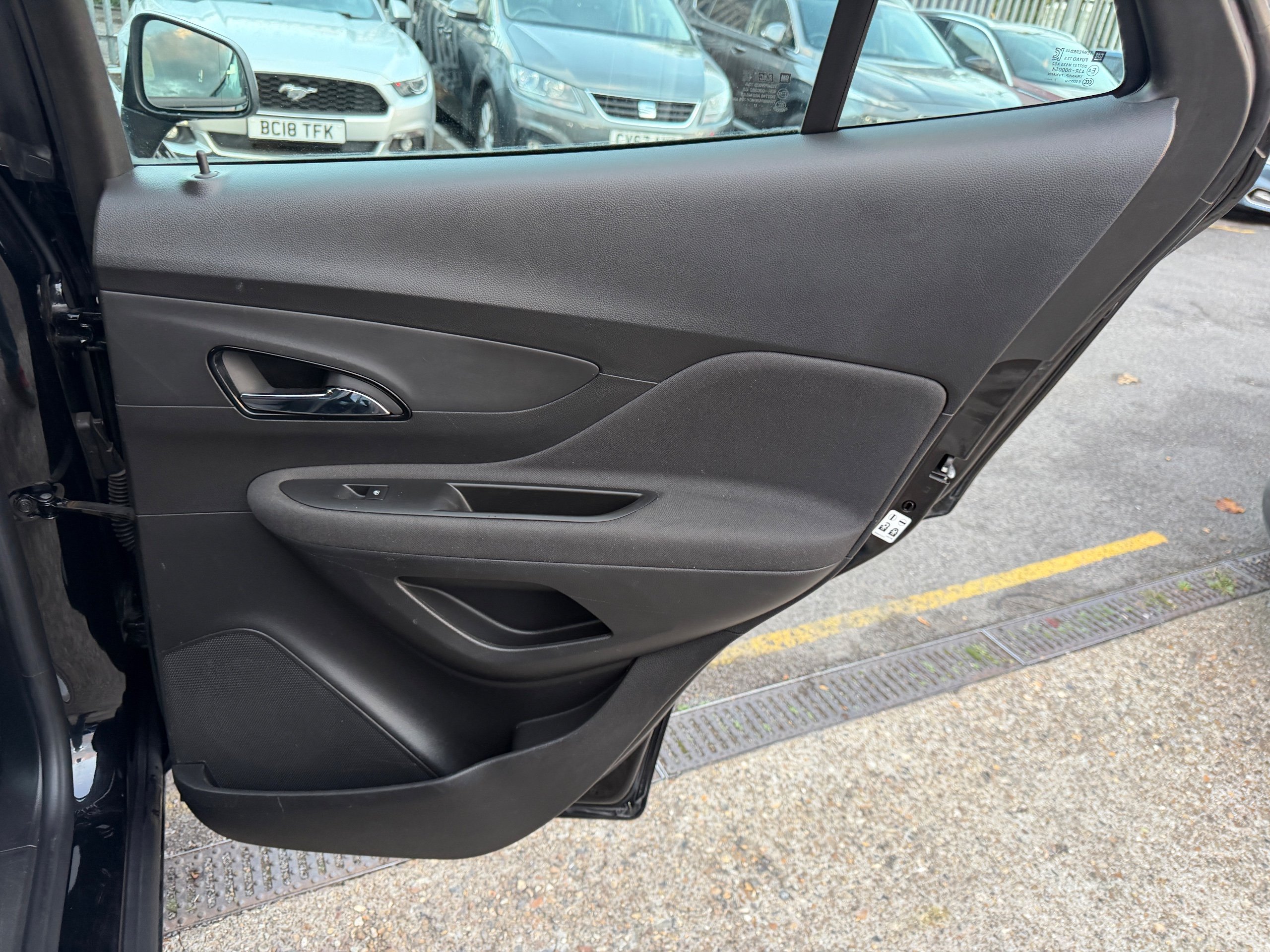 2017 Vauxhall Mokka X thumbnail 45
