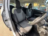 2018 Vauxhall Grandland X thumbnail 32
