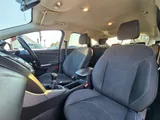 2017 Ford Focus thumbnail 22