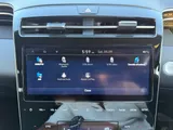 2021 Hyundai Tucson thumbnail 24