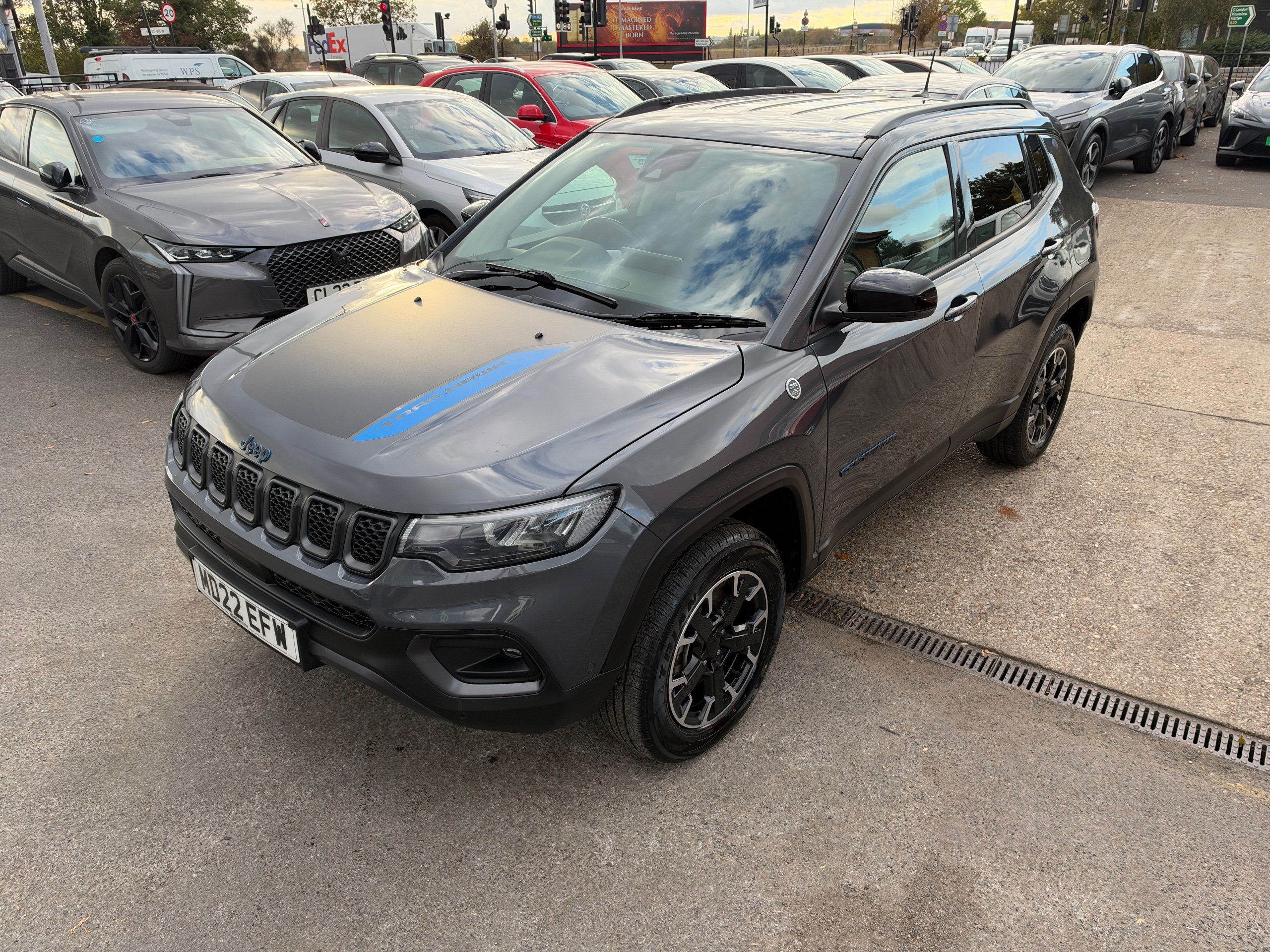 2022 Jeep Compass thumbnail 2