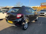 2014 Dacia Sandero thumbnail 9