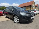2013 Vauxhall Zafira thumbnail 1