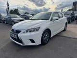 2016 Lexus CT thumbnail 2