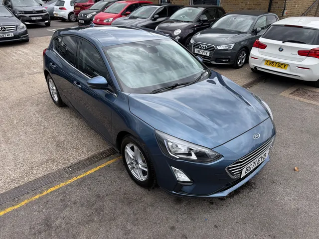 2021 Ford Focus — photo 4