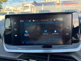 2021 Peugeot 2008 thumbnail 30