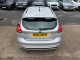 2017 Ford Focus thumbnail 12