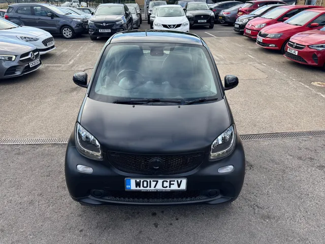 2017 Smart Fortwo — photo 4