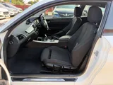 2017 BMW 1 Series thumbnail 33