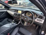 2016 BMW 5 Series thumbnail 17