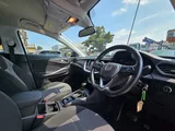 2019 Vauxhall Grandland X thumbnail 30