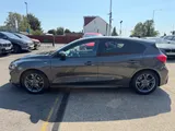 2019 Ford Focus thumbnail 9