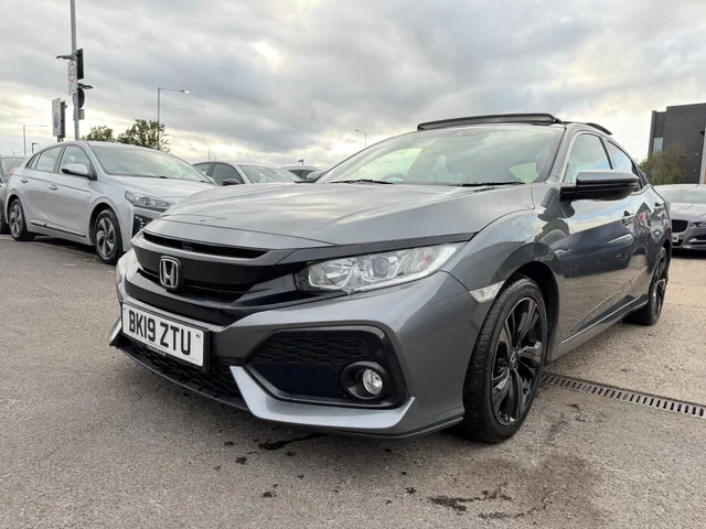 2019 Honda Civic — photo 3