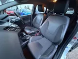 2015 Ford Fiesta thumbnail 38