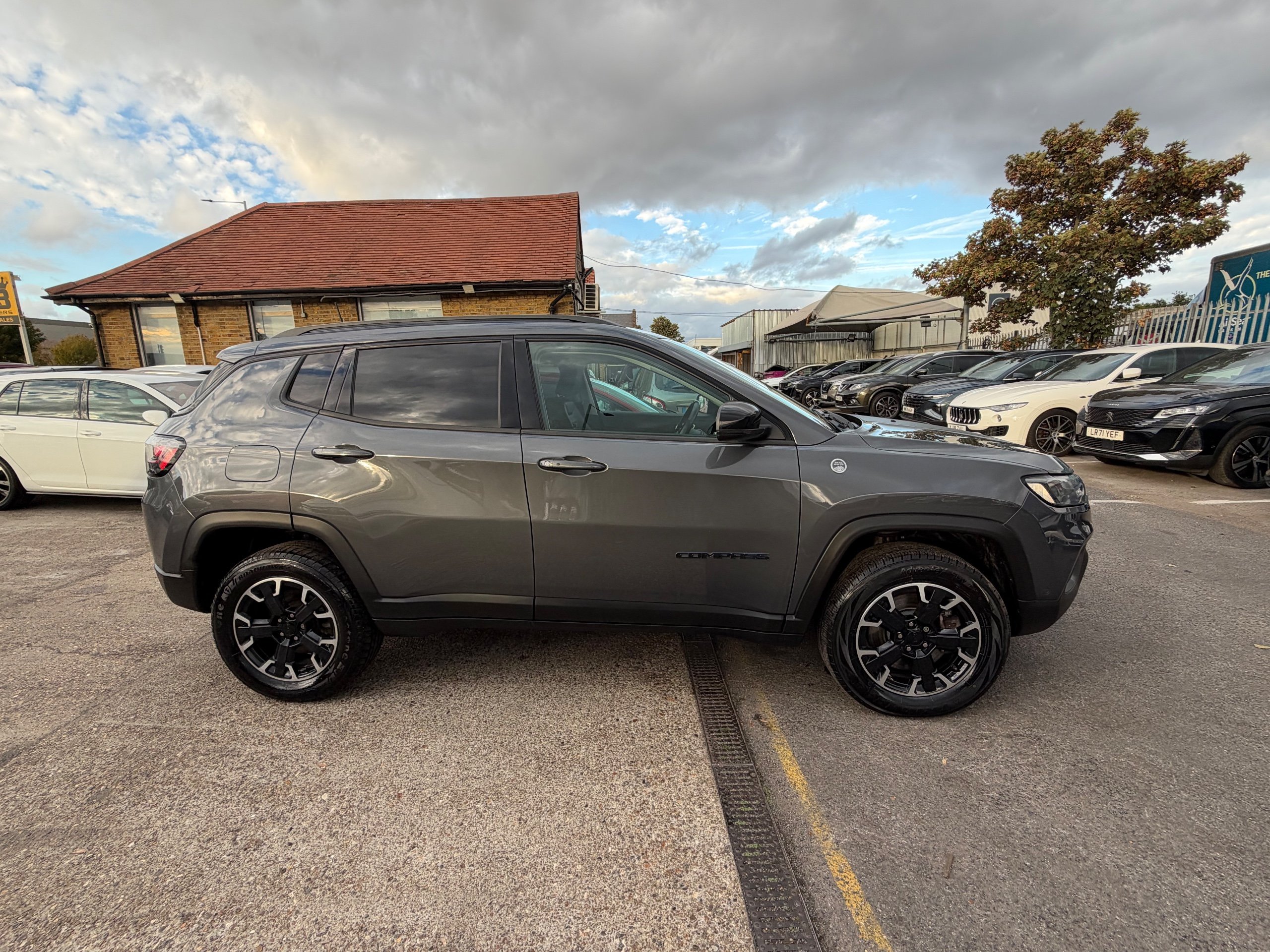 2022 Jeep Compass thumbnail 14