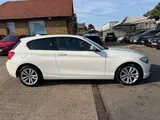 2017 BMW 1 Series thumbnail 8