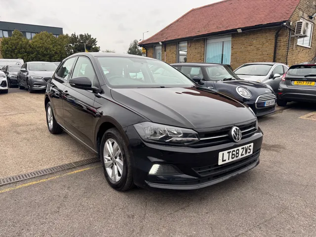 2018 Volkswagen Polo — photo 4