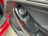 2015 Ford Fiesta thumbnail 21