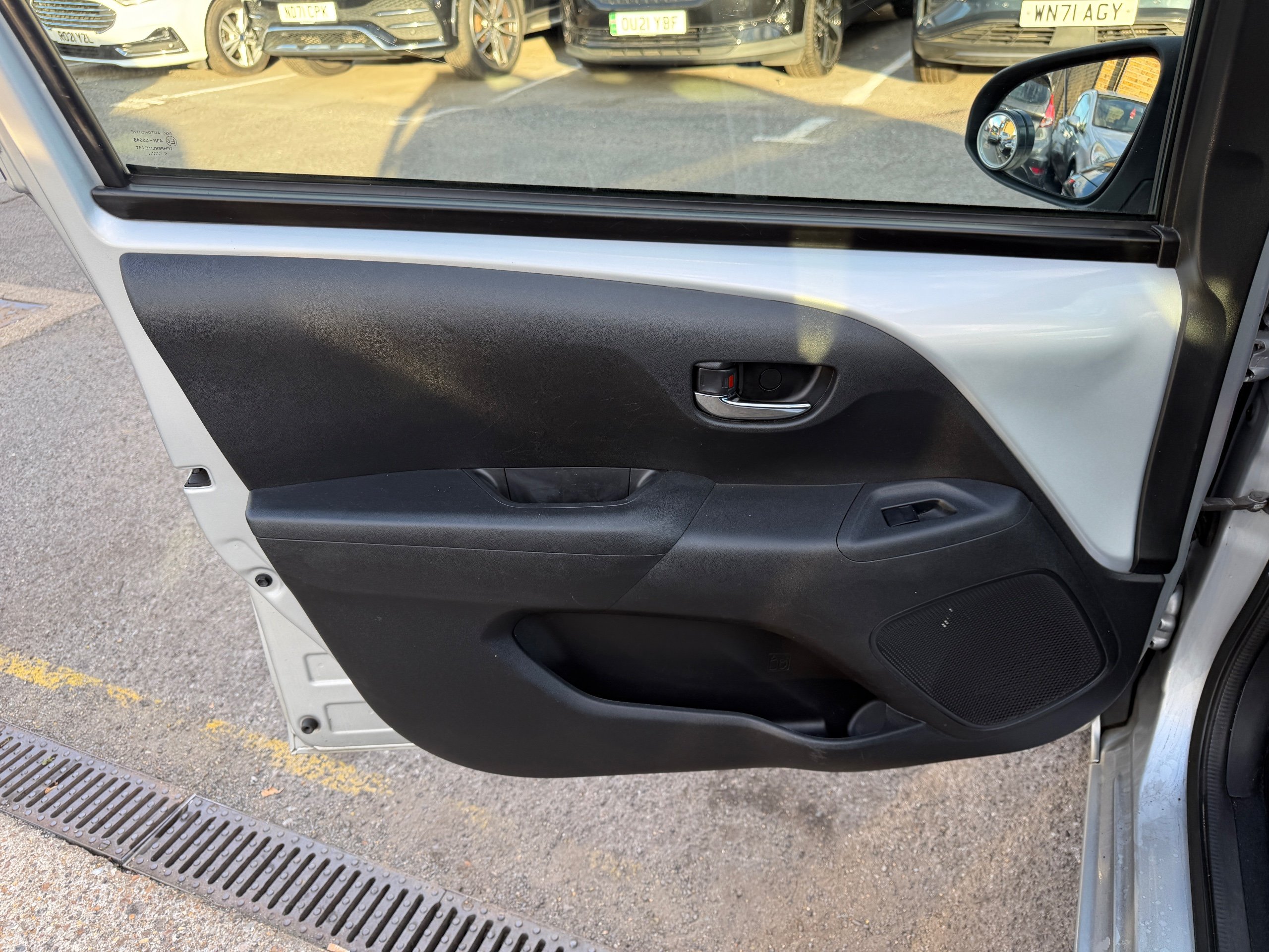 2015 Citroen C1 thumbnail 39