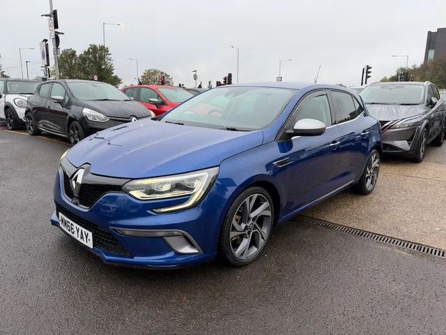 2016 Renault Megane — photo 2
