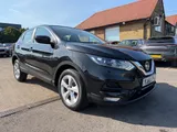 2020 Nissan Qashqai thumbnail 3
