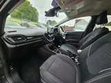 2018 Ford Fiesta thumbnail 22
