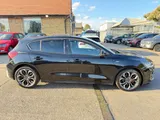 2023 Ford Focus thumbnail 8