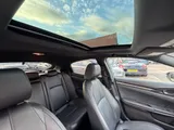 2017 Honda Civic thumbnail 1