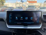 2020 Peugeot 2008 thumbnail 30