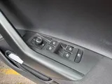 2018 Volkswagen Polo thumbnail 40