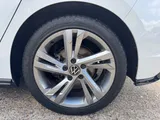 2021 Volkswagen Golf thumbnail 16