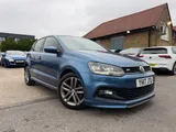 2017 Volkswagen Polo thumbnail 1